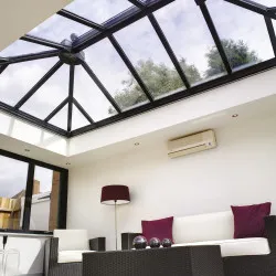 Quantal Internal Grey Image